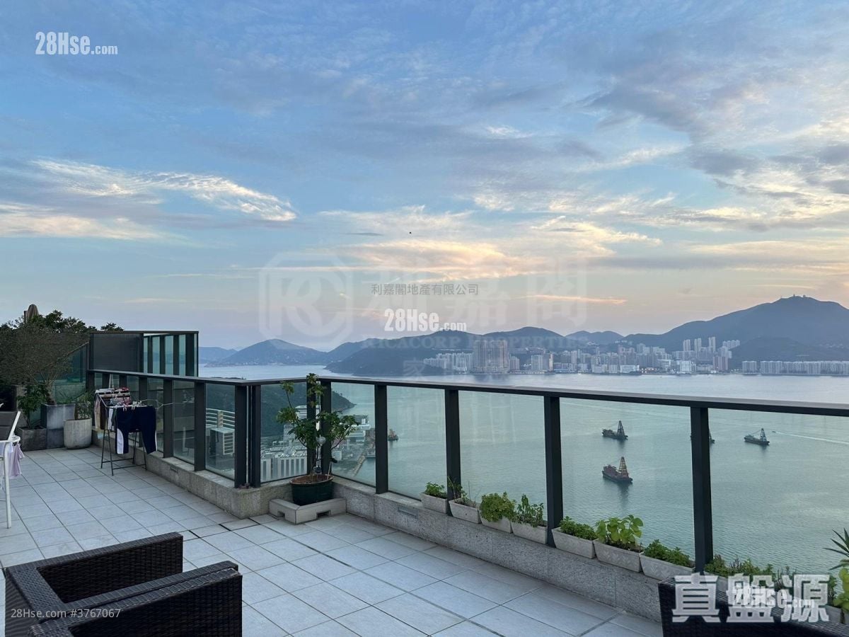 晋海 售盘 4 房 1,064 平方尺