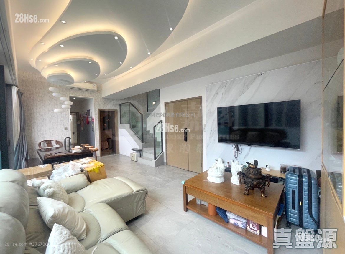 晋海 售盘 4 房 1,064 平方尺