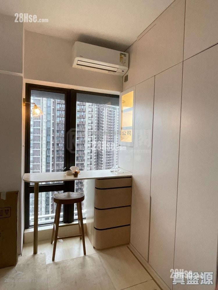 晋海 售盘 4 房 1,064 平方尺