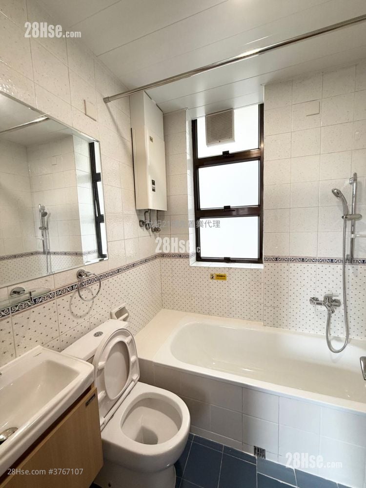 5-7 Belfran Road Rental 4 Bedrooms , 3 Bathrooms 1,679 ft²