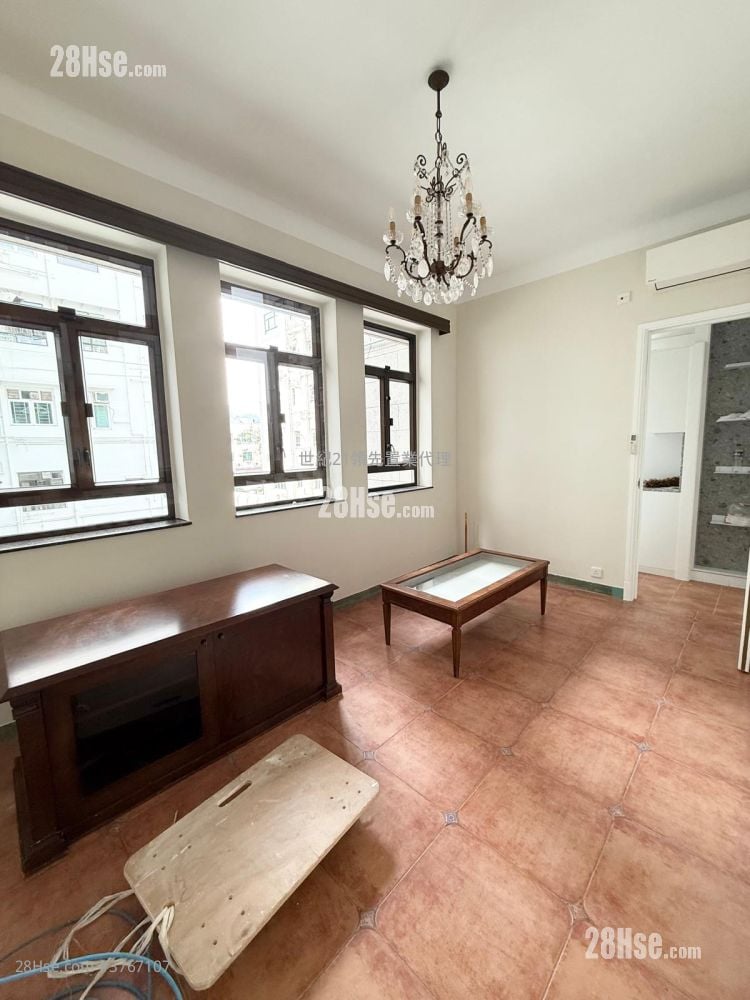 5-7 Belfran Road Rental 4 Bedrooms , 3 Bathrooms 1,679 ft²