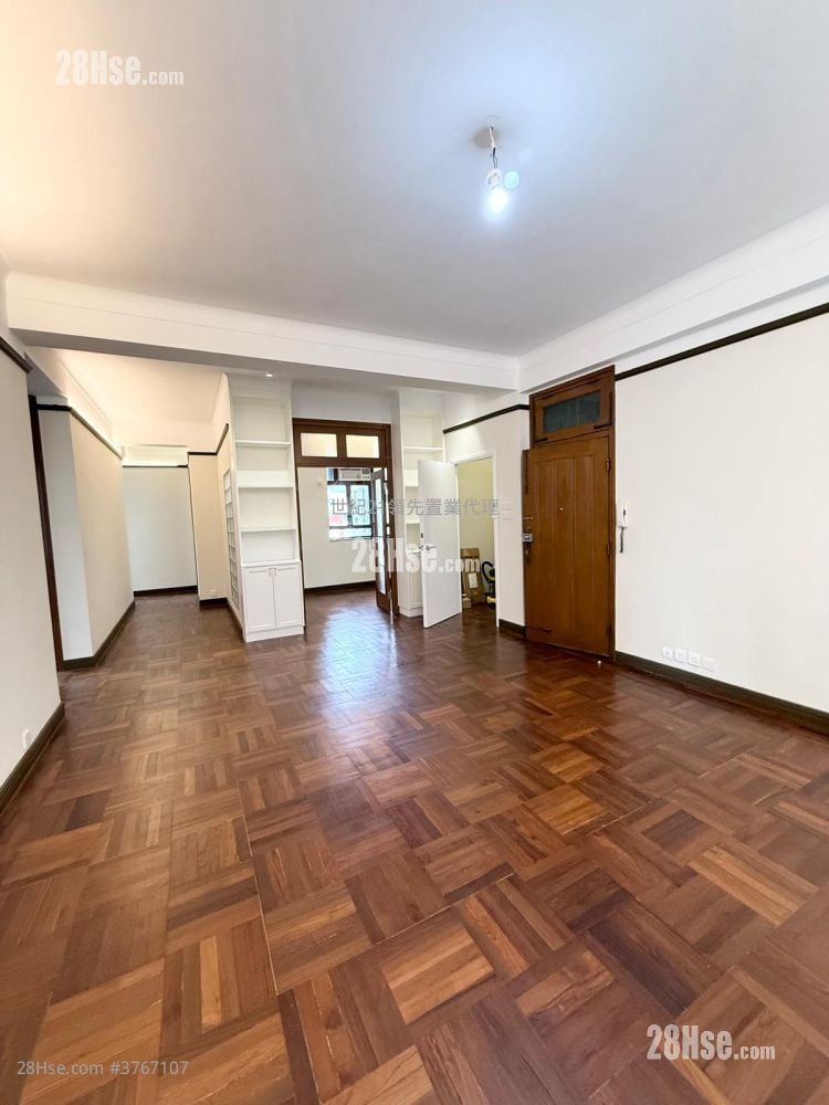 5-7 Belfran Road Rental 4 Bedrooms , 3 Bathrooms 1,679 ft²