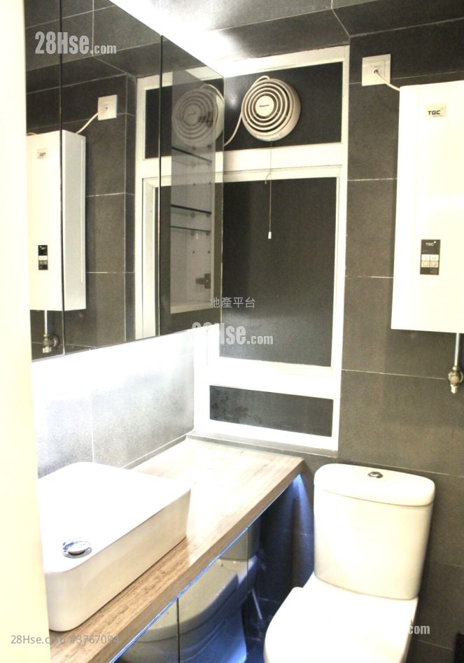 Grandview Garden Sell 2 Bedrooms , 1 Bathroom 295 ft²