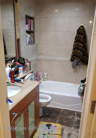 Royal Peninsula Sell 4 Bedrooms 1,051 ft²