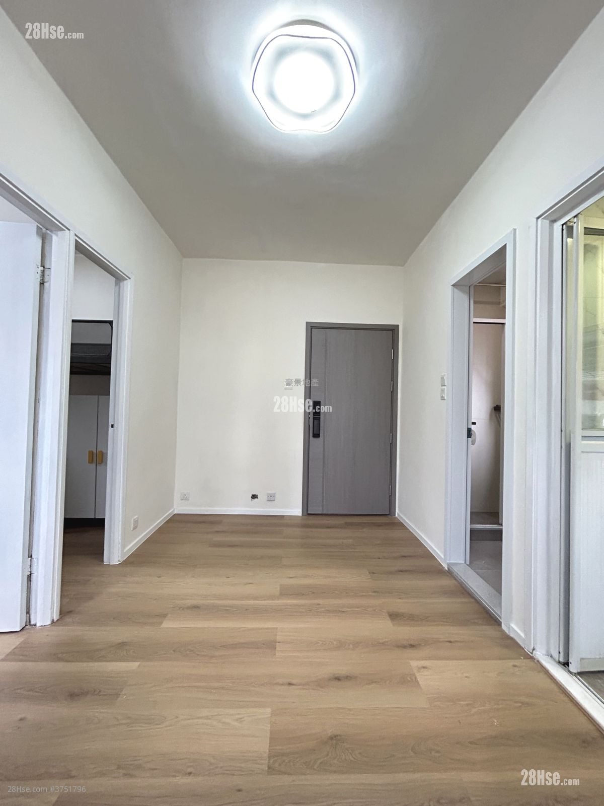 仁福大厦 租盘 2 房 , 1 浴室 278 平方尺