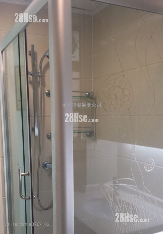 Jubilant Place Sell 4 Bedrooms , 2 Bathrooms 775 ft²