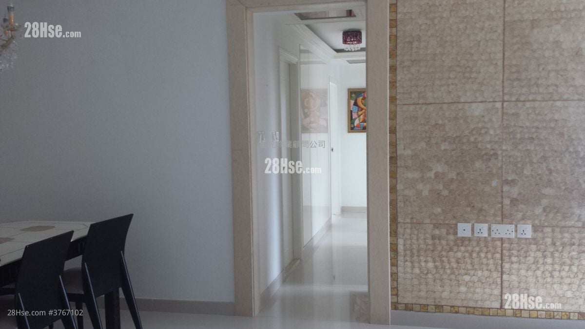 Jubilant Place Sell 4 Bedrooms , 2 Bathrooms 775 ft²