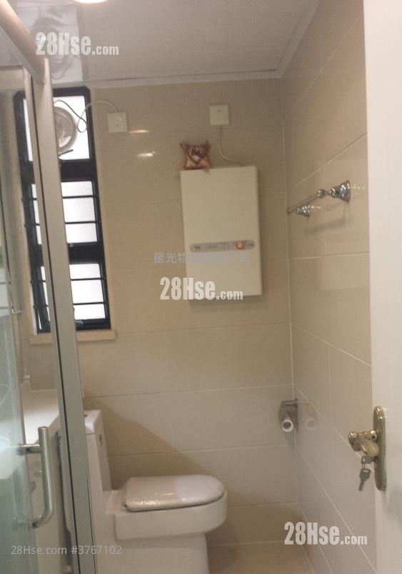 Jubilant Place Sell 4 Bedrooms , 2 Bathrooms 775 ft²