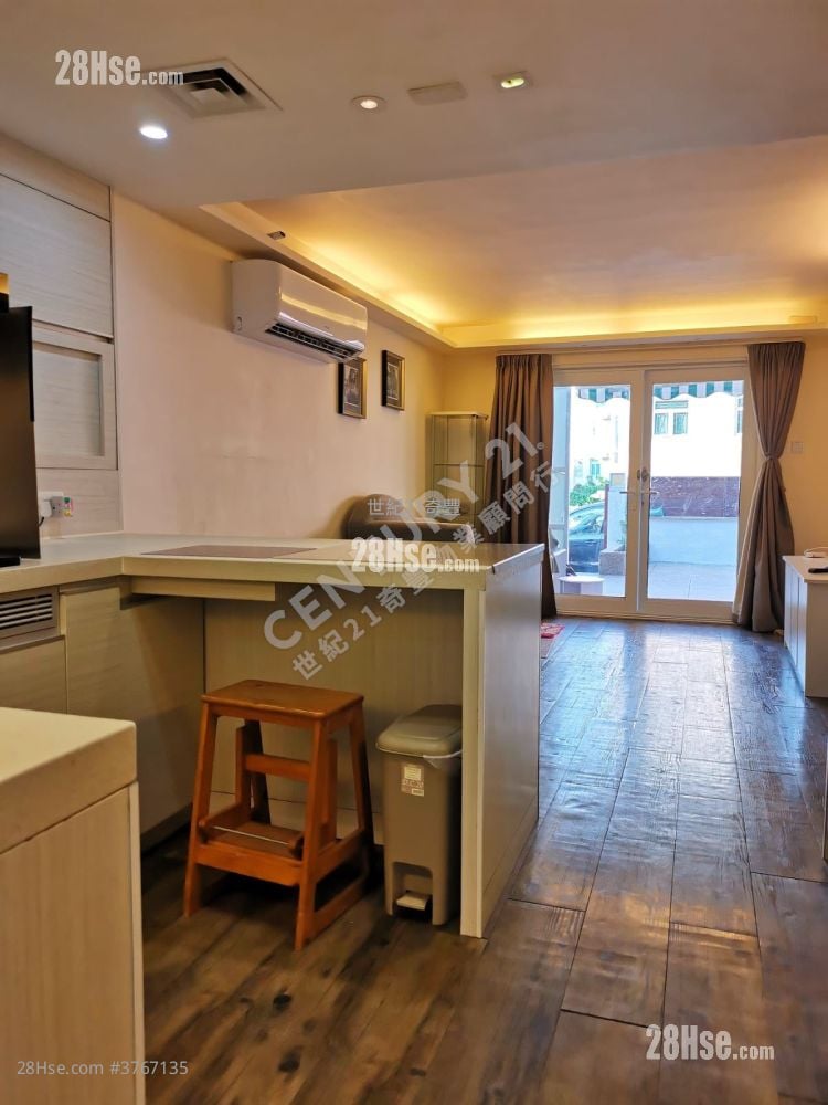 村屋 售盘 3 房 , 1 浴室