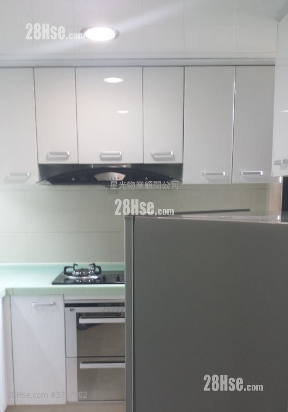 Jubilant Place Sell 4 Bedrooms , 2 Bathrooms 775 ft²