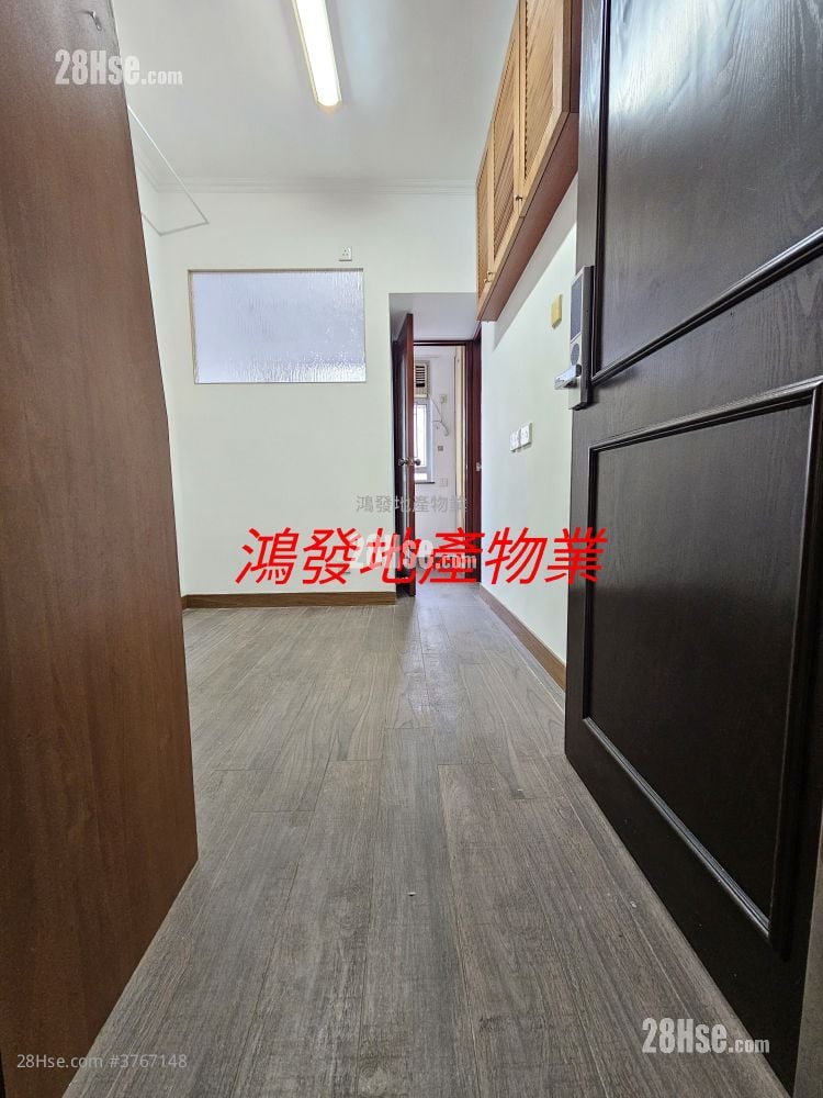 King Wong Building Sell 2 Bedrooms , 1 Bathroom 179 ft²