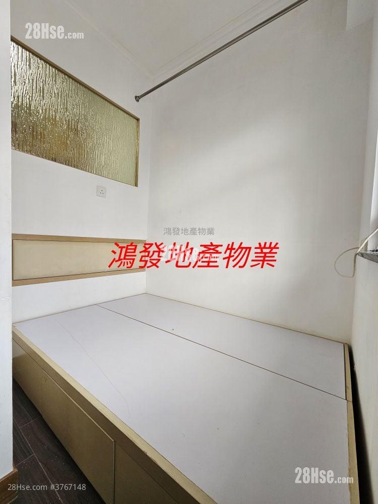 King Wong Building Sell 2 Bedrooms , 1 Bathroom 179 ft²