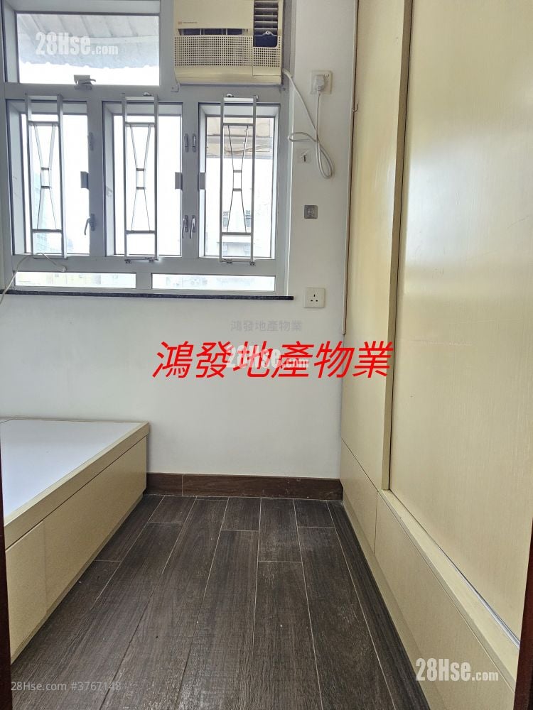 King Wong Building Sell 2 Bedrooms , 1 Bathroom 179 ft²