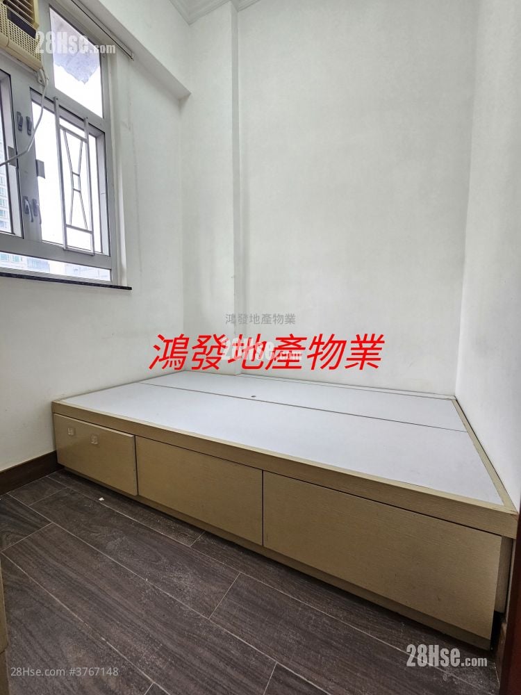 King Wong Building Sell 2 Bedrooms , 1 Bathroom 179 ft²