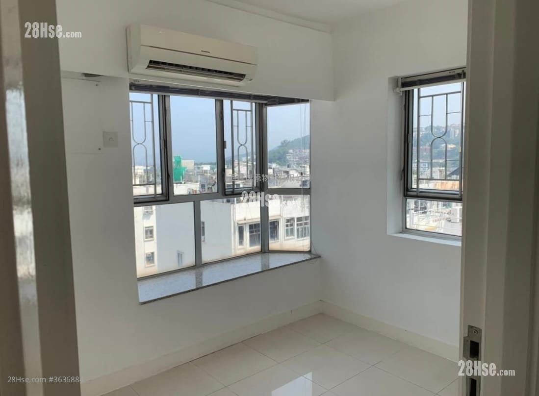 Sai Kung Garden Rental 3 Bedrooms , 2 Bathrooms 570 ft²