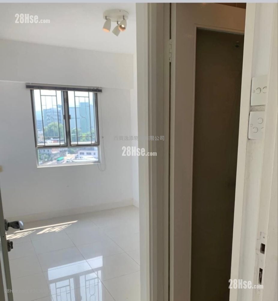 Sai Kung Garden Rental 3 Bedrooms , 2 Bathrooms 570 ft²