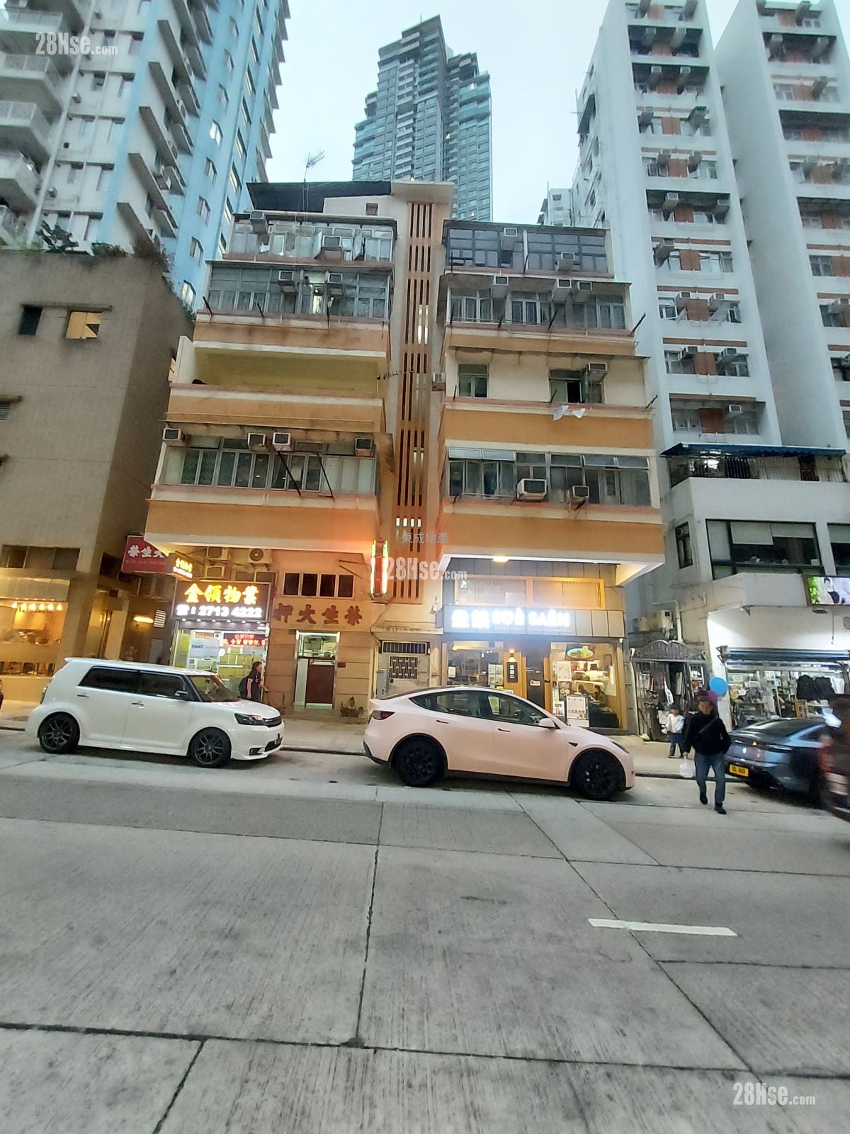 19 Pak Tai Street Rental Studio , 1 Bathroom 120 ft²