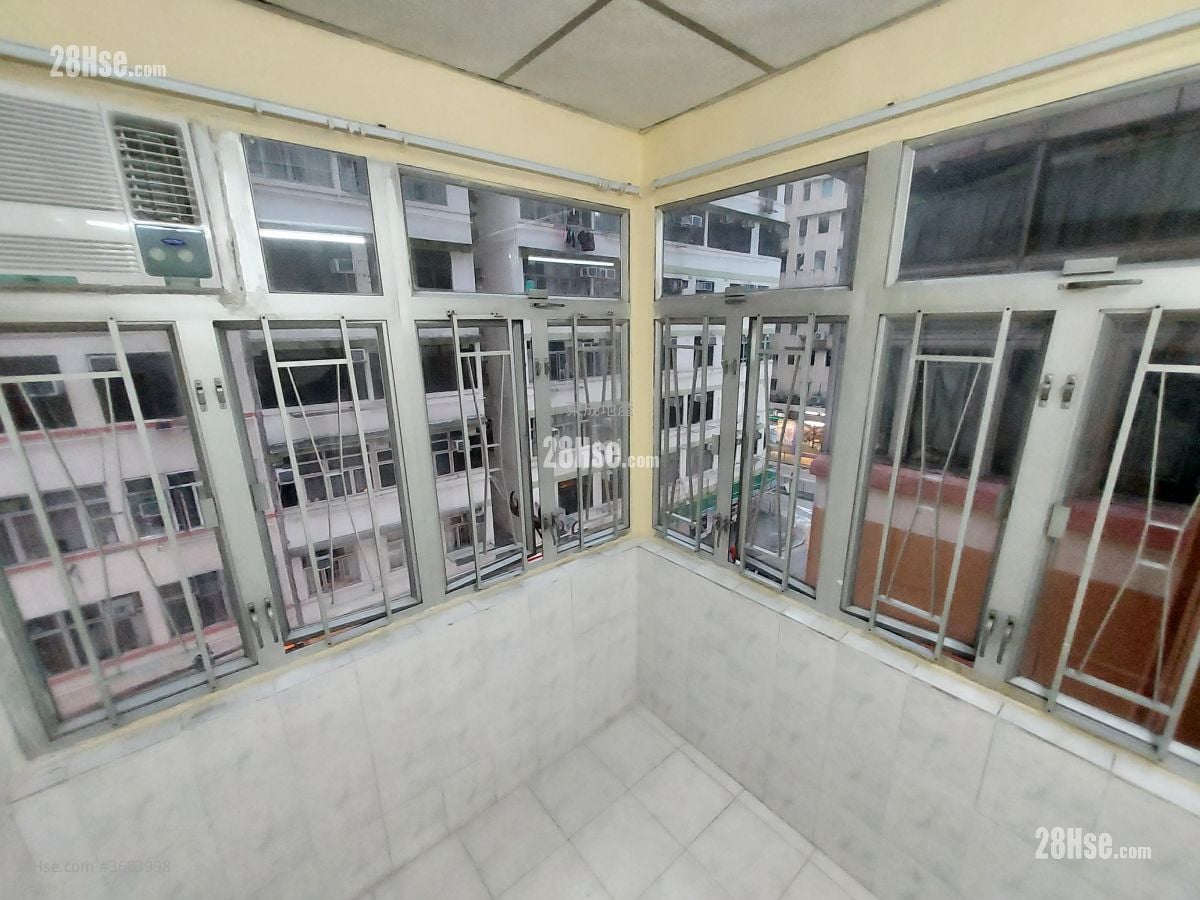 19 Pak Tai Street Rental Studio , 1 Bathroom 120 ft²