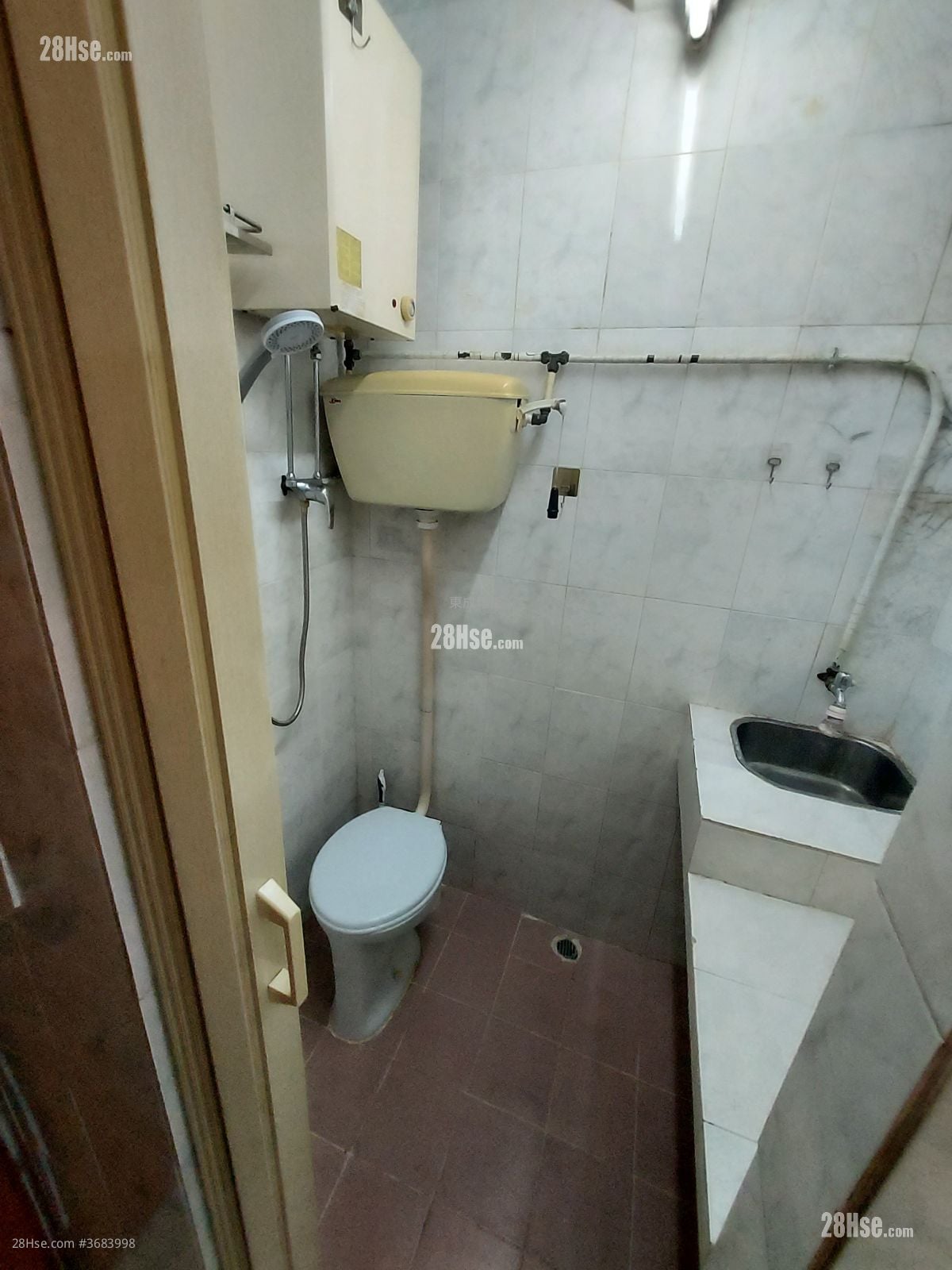 19 Pak Tai Street Rental Studio , 1 Bathroom 120 ft²