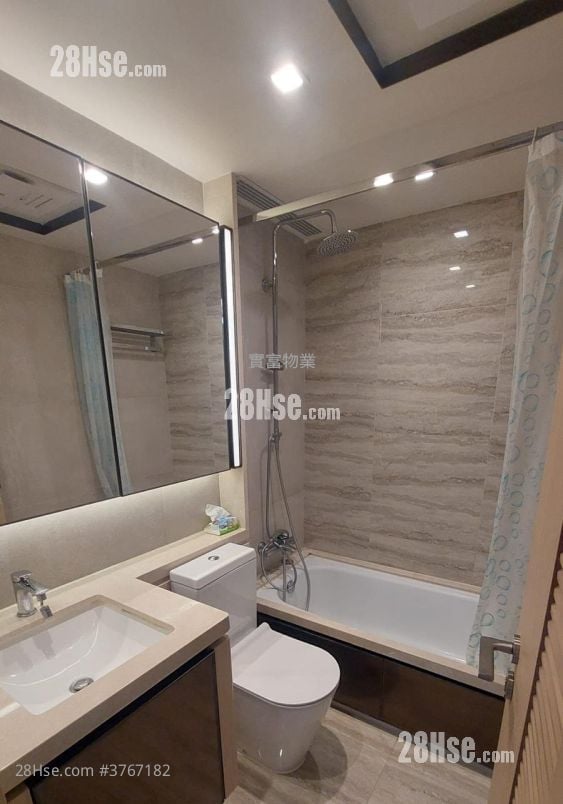 The Regent Sell 2 Bedrooms , 1 Bathroom 525 ft²