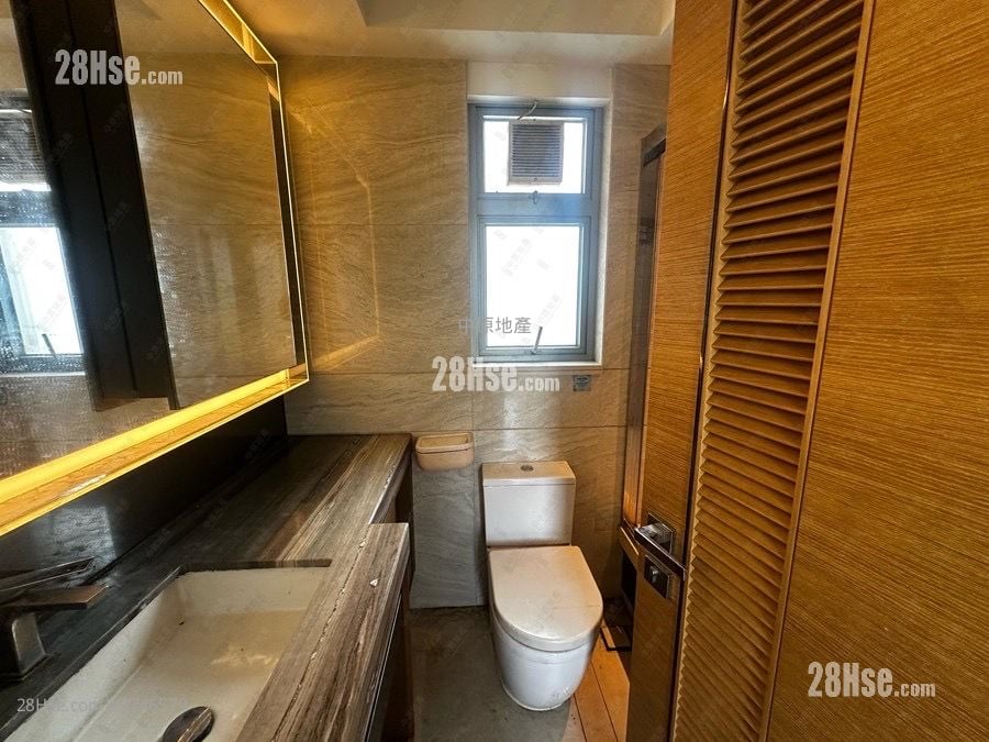 峻巒 售盤 3 房 607 平方呎