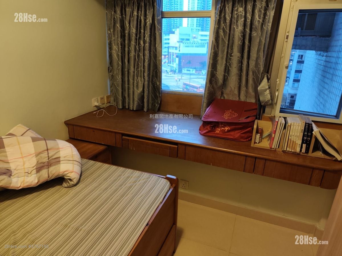 嘉湖山庄 售盘 3 房 , 2 浴室 630 平方尺