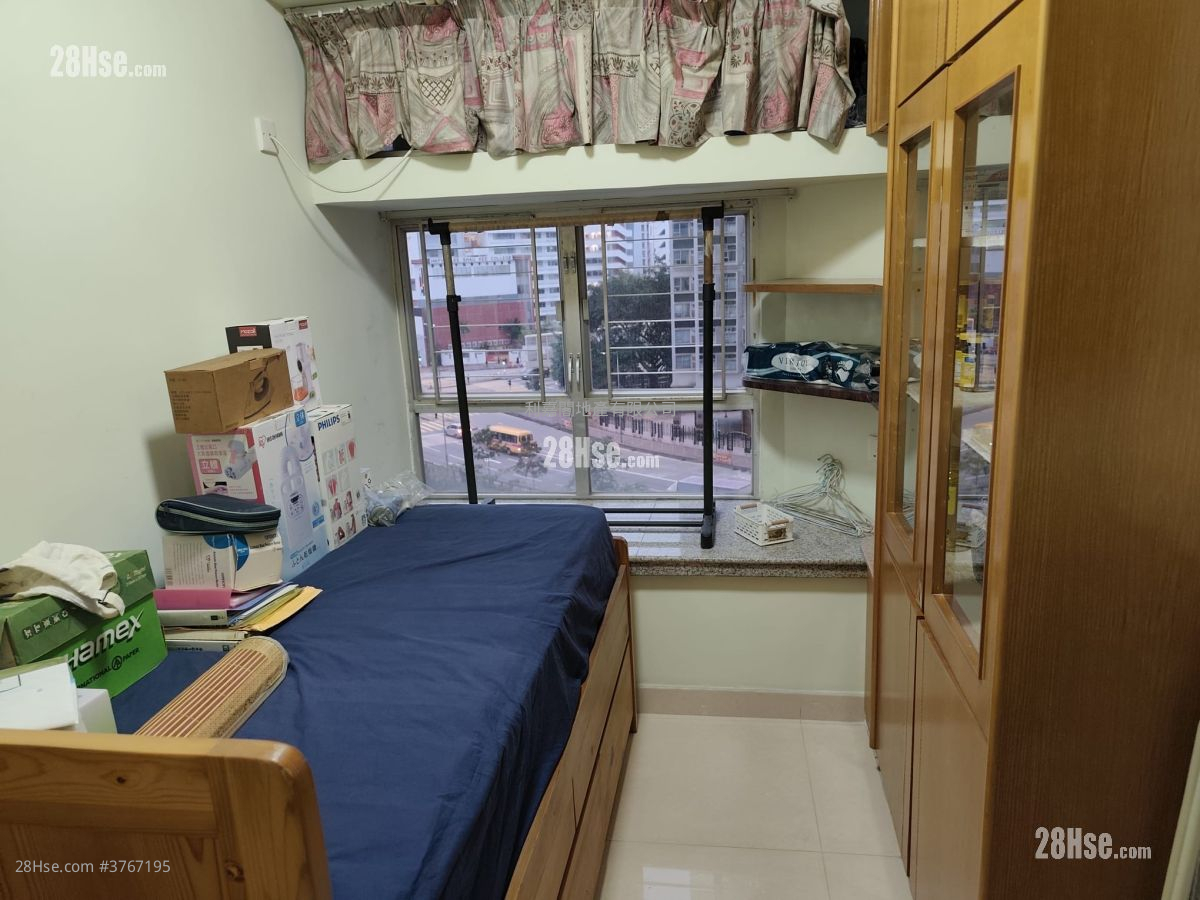 嘉湖山庄 售盘 3 房 , 2 浴室 630 平方尺