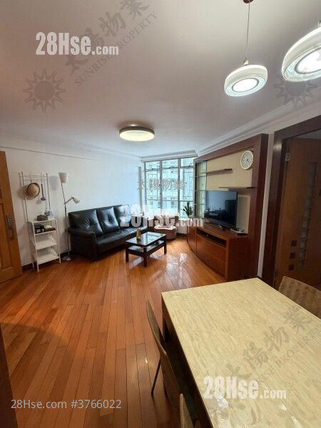 Whampoa Garden Sell 3 Bedrooms 765 ft²