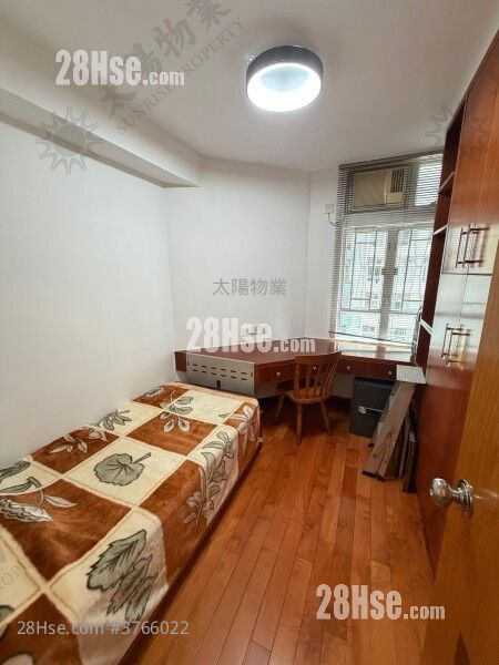 Whampoa Garden Sell 3 Bedrooms 765 ft²