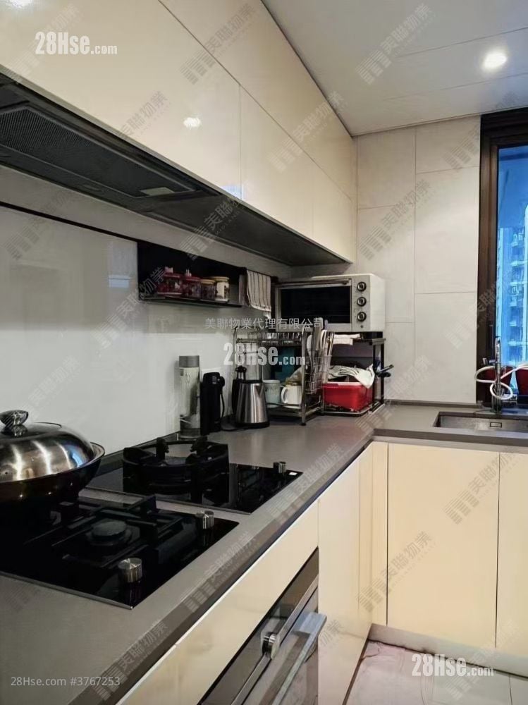 Lp6 Sell 2 Bedrooms , 1 Bathroom 571 ft²