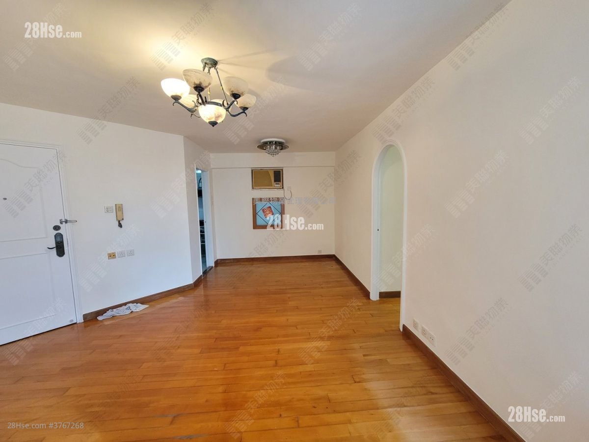 Laguna City Sell 3 Bedrooms , 2 Bathrooms 687 ft²