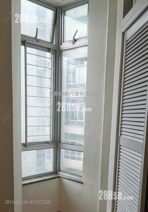 Laguna City Sell 3 Bedrooms , 2 Bathrooms 687 ft²