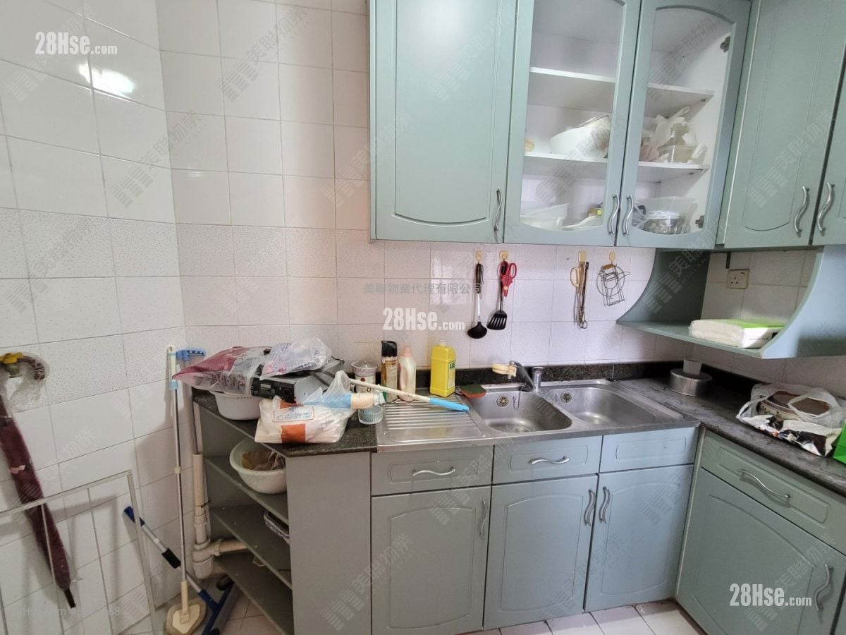 Laguna City Sell 3 Bedrooms , 2 Bathrooms 687 ft²