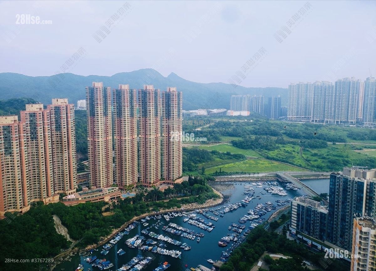 Tseung Kwan O Plaza Sell 1,186 ft²