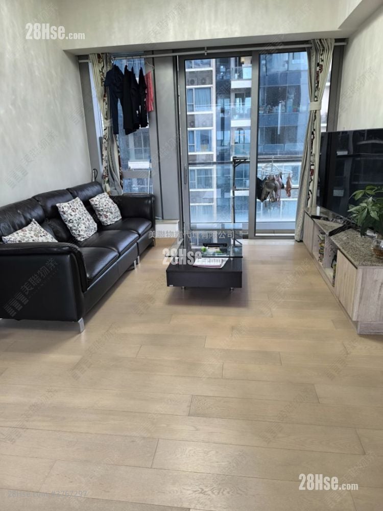 Peninsula East Sell 3 Bedrooms , 2 Bathrooms 959 ft²