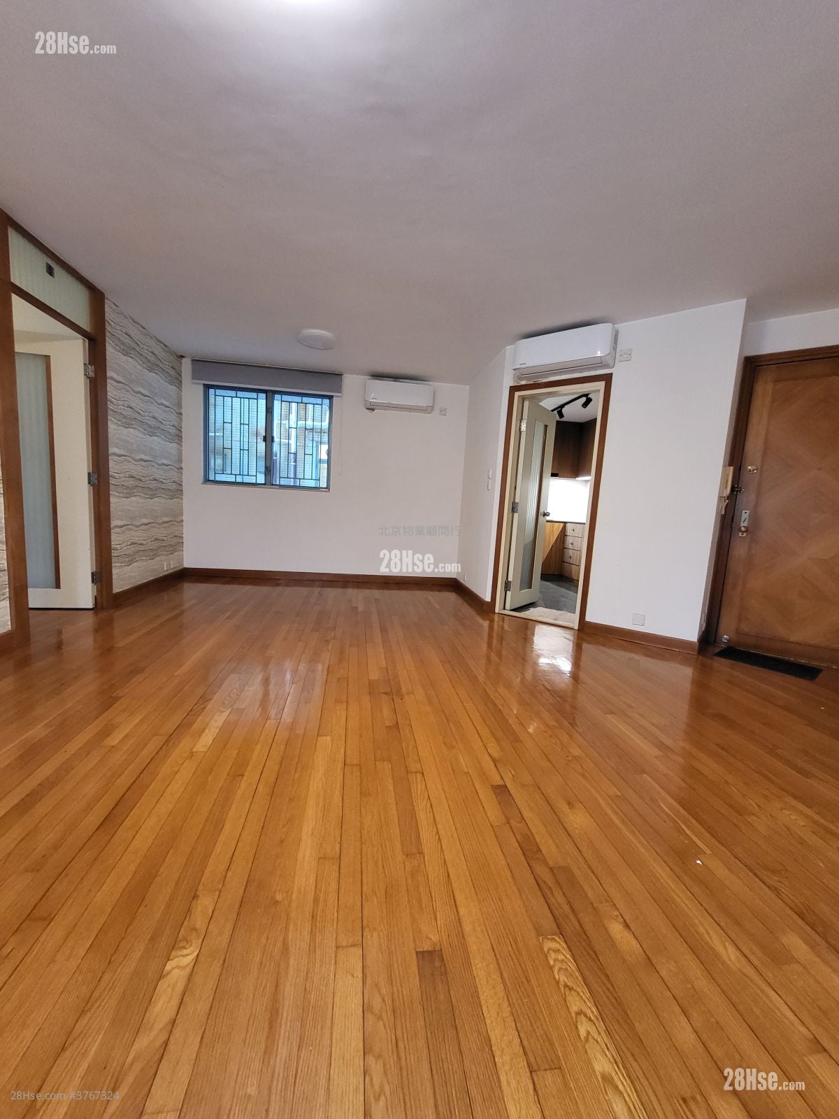 The Floridian Sell 3 Bedrooms , 2 Bathrooms 850 ft²