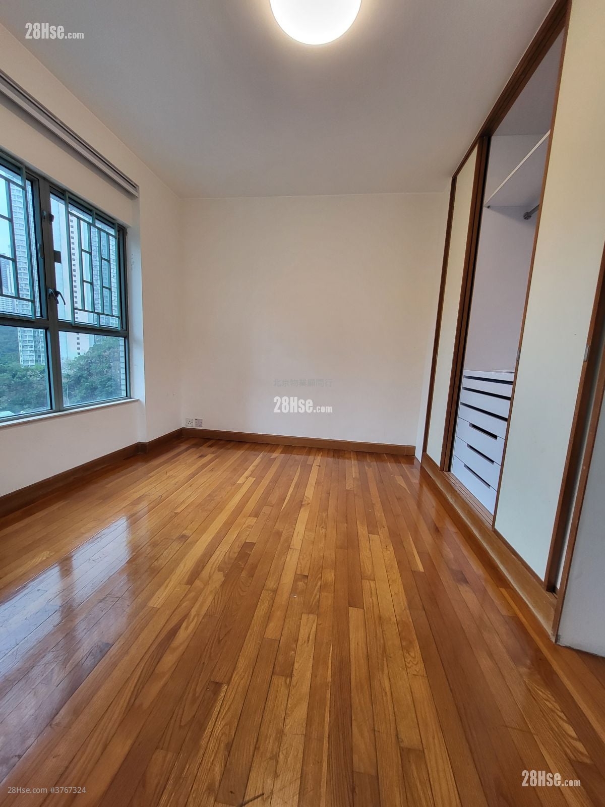 The Floridian Sell 3 Bedrooms , 2 Bathrooms 850 ft²