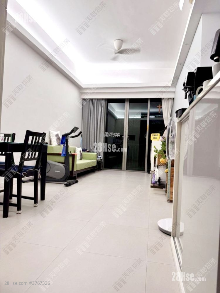 The Cairnhill Sell 2 Bedrooms , 1 Bathroom 634 ft²