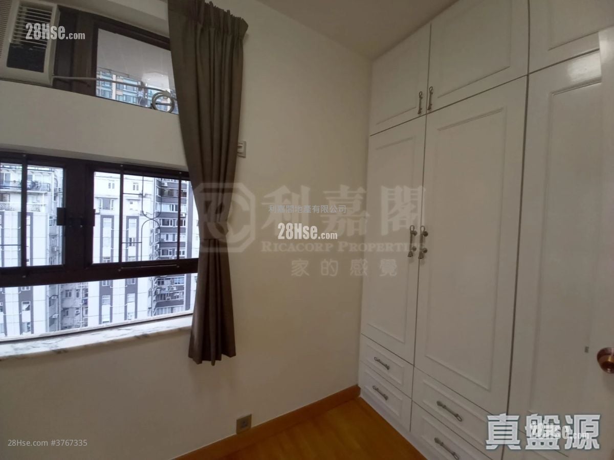 嘉景台 售盘 2 房 436 平方尺