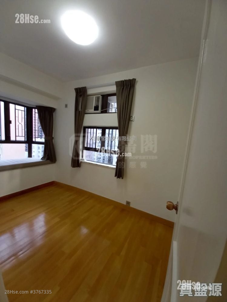 嘉景台 售盘 2 房 436 平方尺