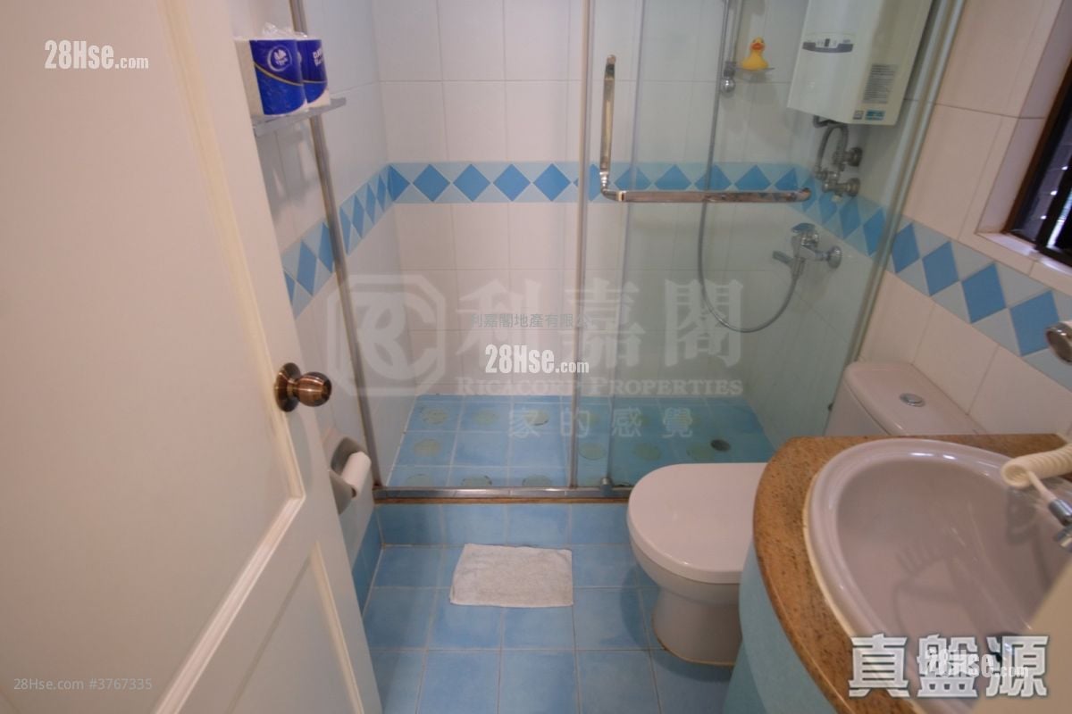 嘉景台 售盘 2 房 436 平方尺