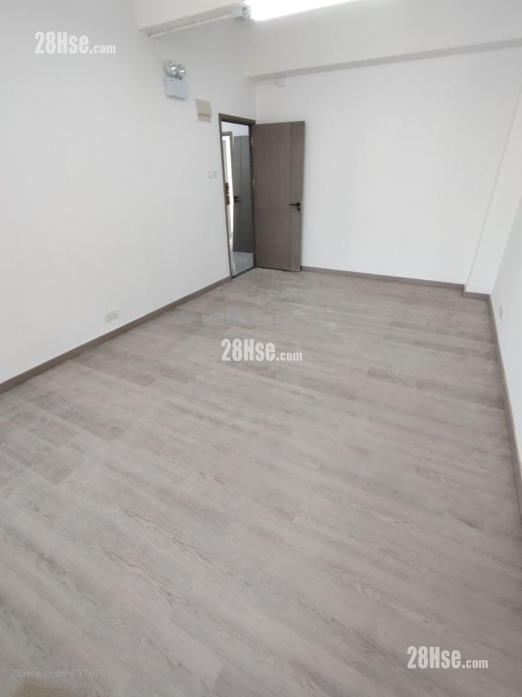 中华工业大厦 租盘 开放式间隔 230 平方尺