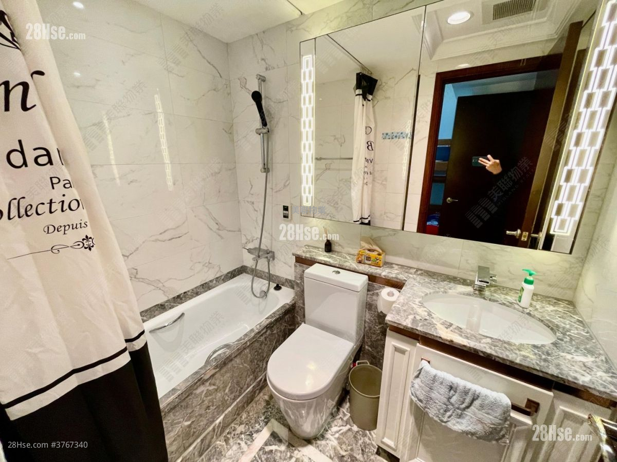 Mayfair By The Sea Sell 4 Bedrooms , 3 Bathrooms 1,252 ft²