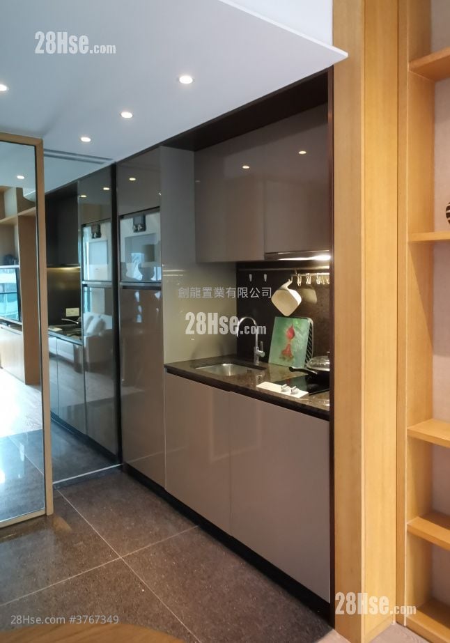 Eight Kwai Fong Happy Valley 租盘 1 房 , 1 浴室 402 平方尺