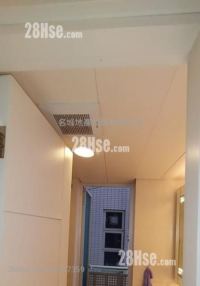 Festival City Sell 4 Bedrooms , 2 Bathrooms 958 ft²