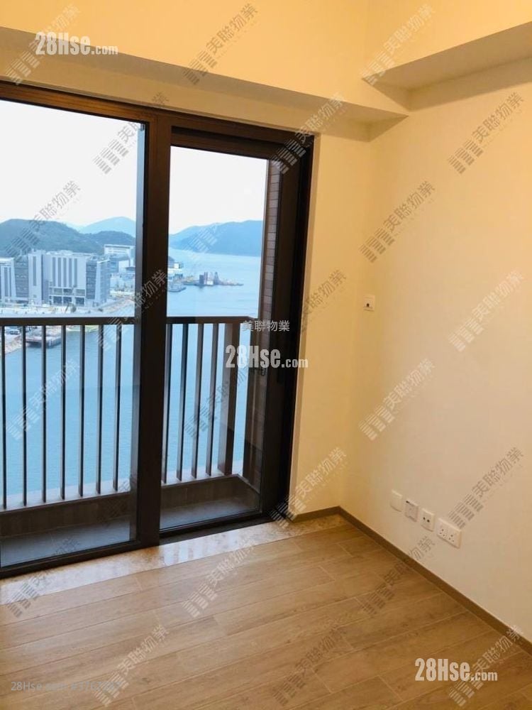 Lp6 Sell 2 Bedrooms 422 ft²