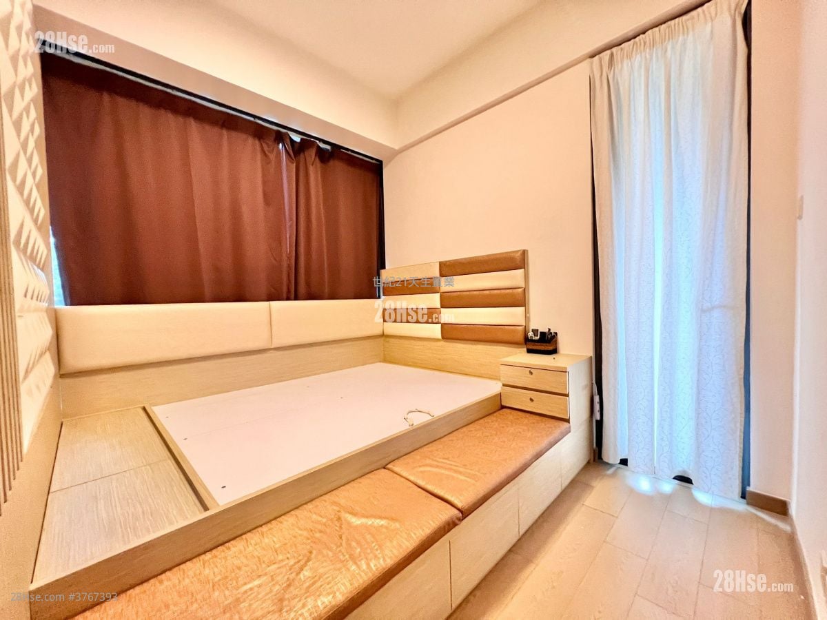 The Bloomsway Sell 2 Bedrooms , 1 Bathroom 586 ft²