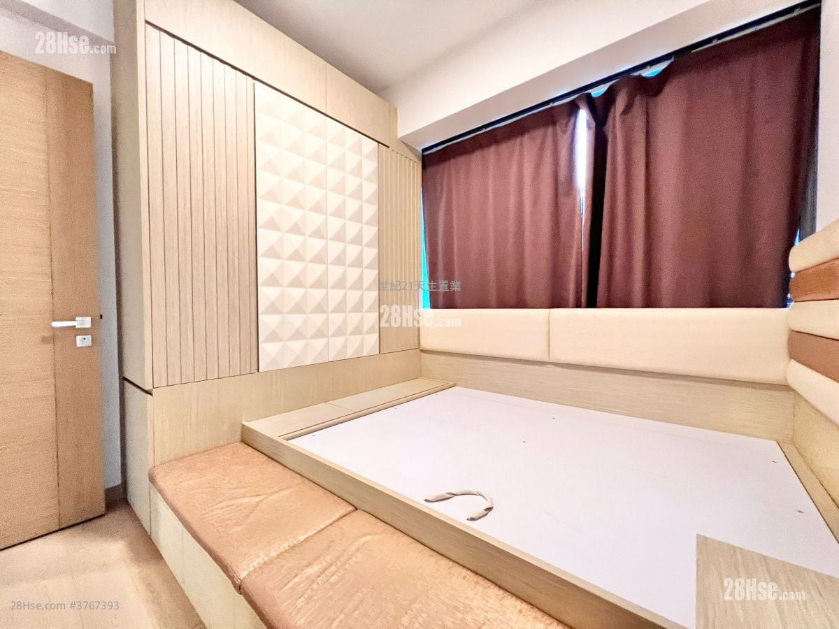 The Bloomsway Sell 2 Bedrooms , 1 Bathroom 586 ft²