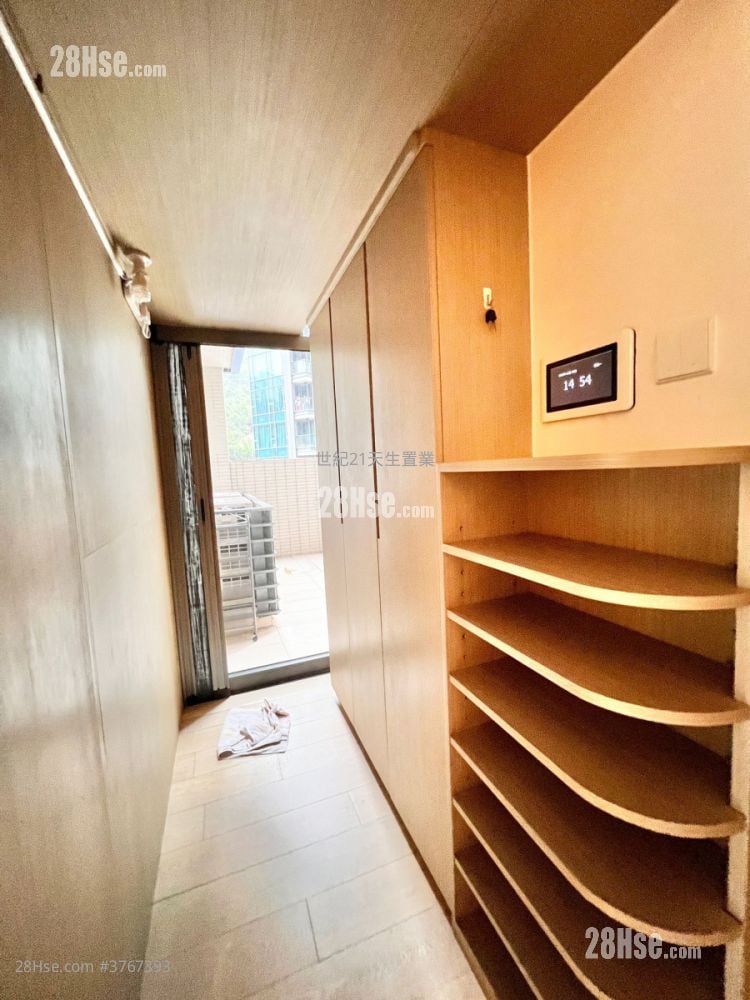 The Bloomsway Sell 2 Bedrooms , 1 Bathroom 586 ft²