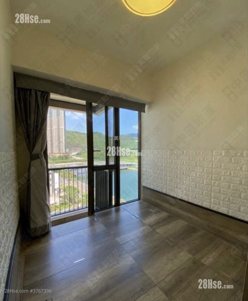 The Papillons Sell 2 Bedrooms 484 ft²